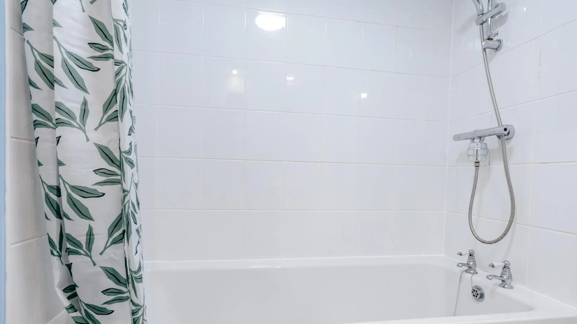 アパート エディンバラChic 2-Bed Near Centreアパートメント