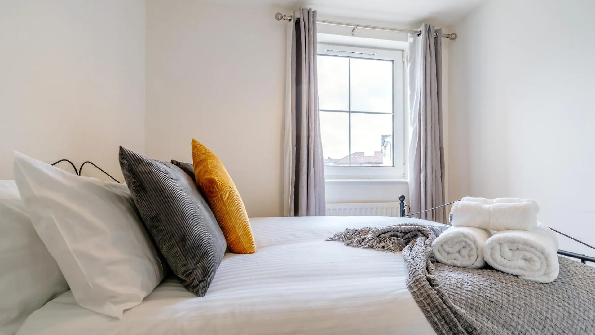 شقة Chic 2-Bed Near Centre إدنبرة