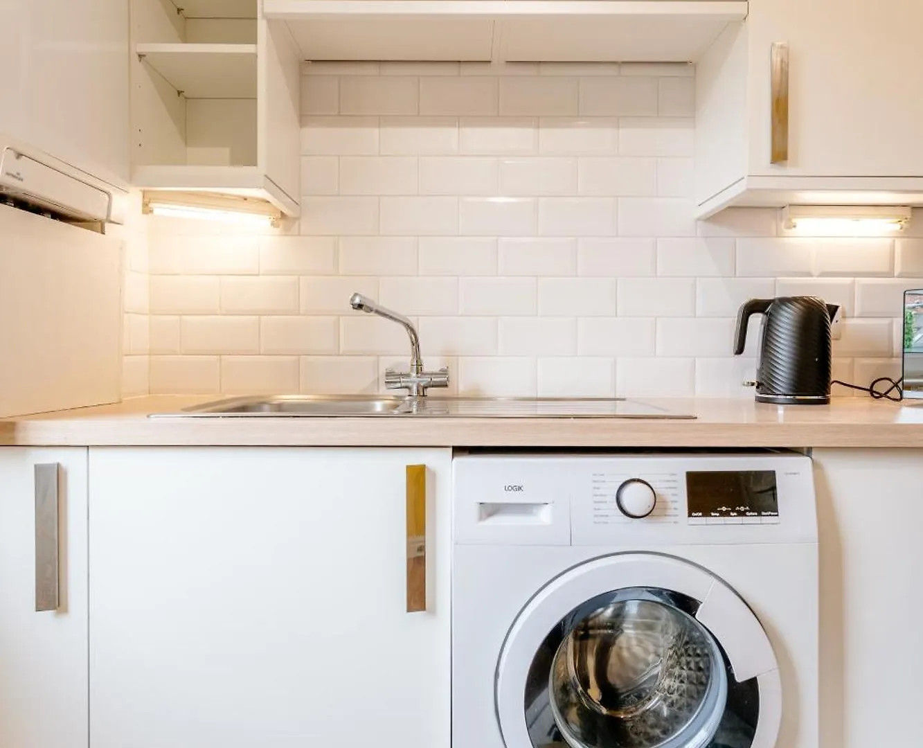 شقة Chic 2-Bed Near Centre إدنبرة